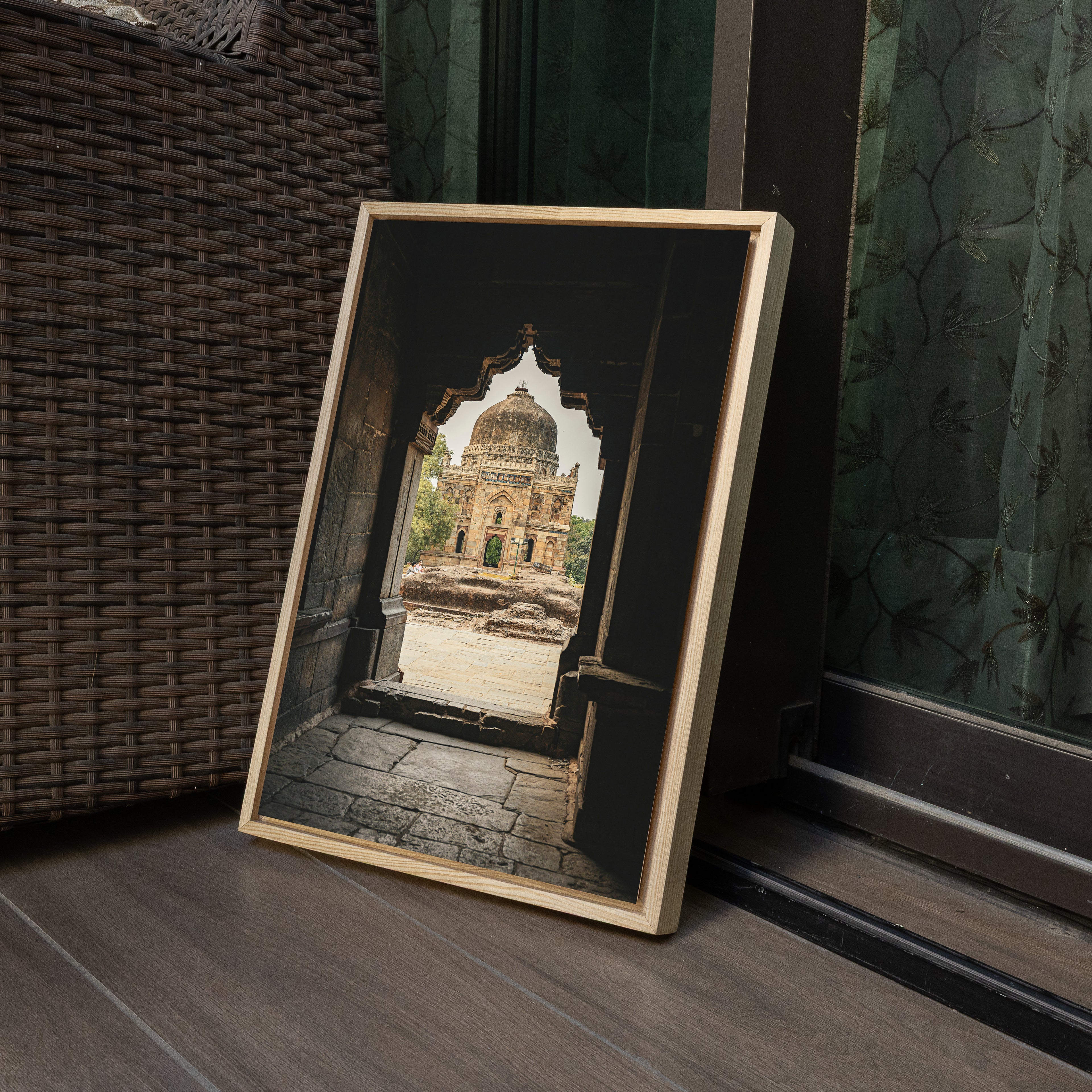 Daayra — The Lodhi Tomb Through Shadow & Stone